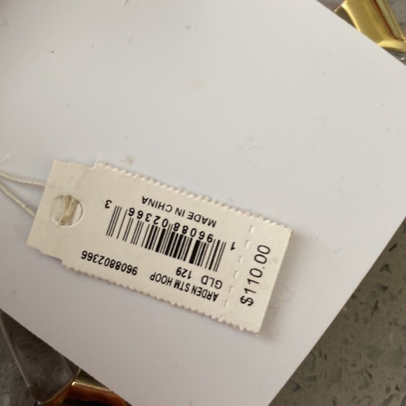 Kendra Scott - Picture 2 of 2